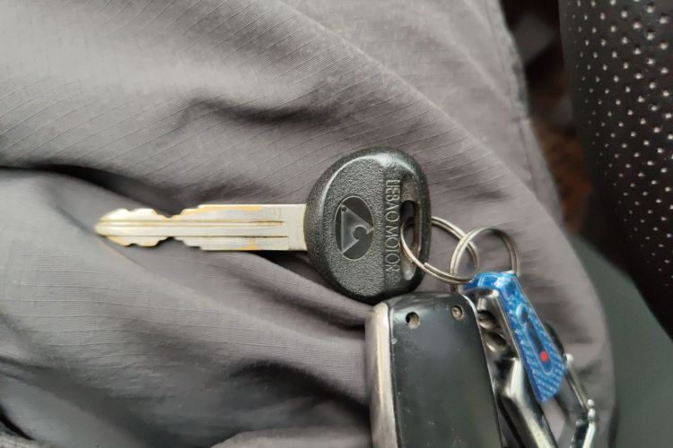 猎豹汽车 猎豹Q6 2015款 2.4L 手动两驱精英型中控内饰11