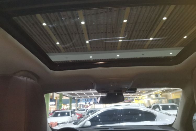 别克 昂科威 2019款 28T 四驱精英型 国VI中控内饰22