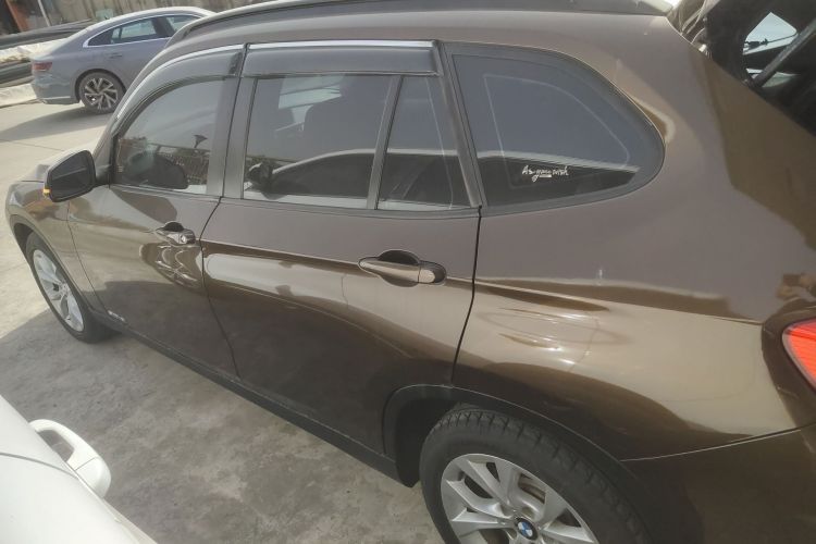 宝马X1 2013款 sDrive18i 时尚型车身外观6003