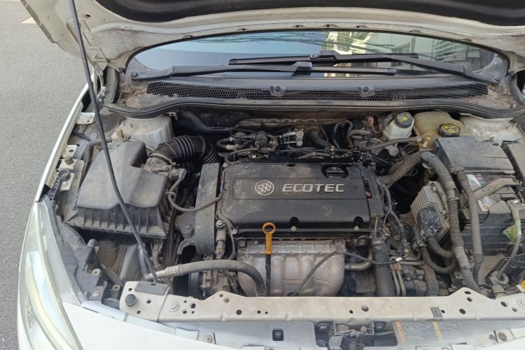 别克 英朗 2014款 XT 1.6L 自动时尚版局部细节9006