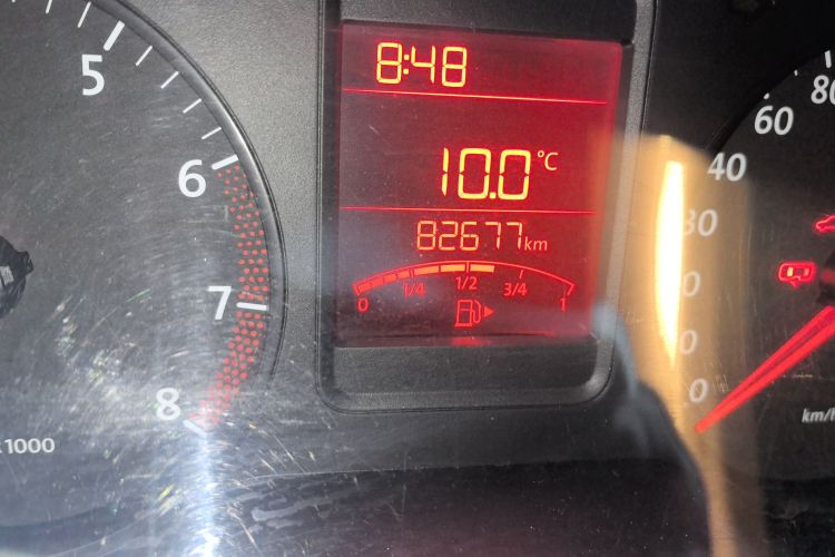 大众 Polo 2013款 1.4L 手动风尚版中控内饰15