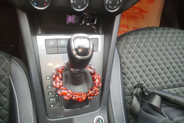 斯柯达 明锐 2019款 旅行车 TSI280 DSG豪华版 国VI中控内饰18