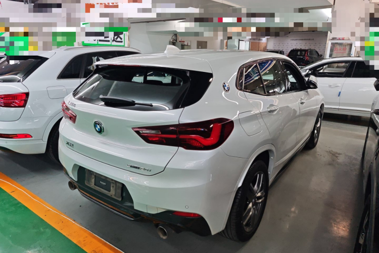 宝马X2 2021款 sDrive25i 领先型M运动套装车身外观7