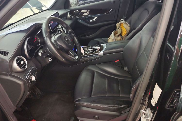 奔驰GLC 2019款 改款 GLC 260 L 4MATIC 豪华型局部细节19