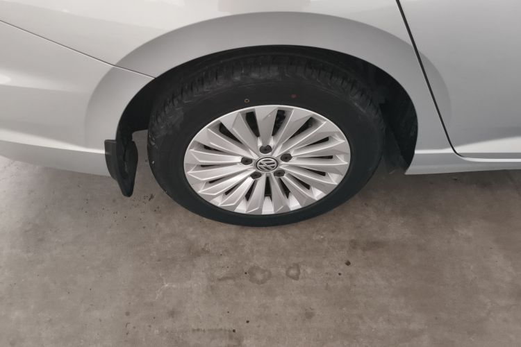 大众 朗逸 2018款 1.5L 自动舒适版 国V车身外观6008