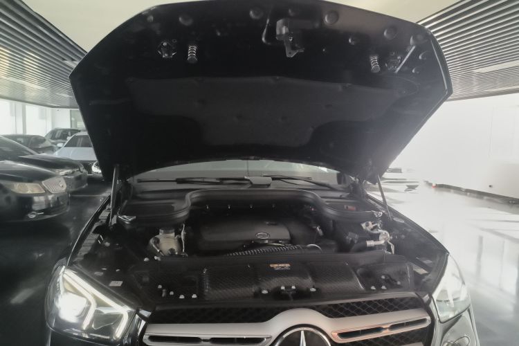 奔驰GLE 2020款 GLE 350 4MATIC 动感型局部细节24