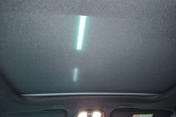 沃尔沃XC60新能源 2025款 插电式混动 长续航四驱智远运动版中控内饰22