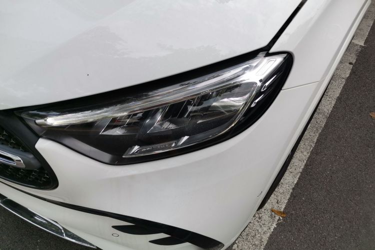 奔驰GLC 2024款 GLC 260 L 4MATIC 豪华型 5座局部细节36