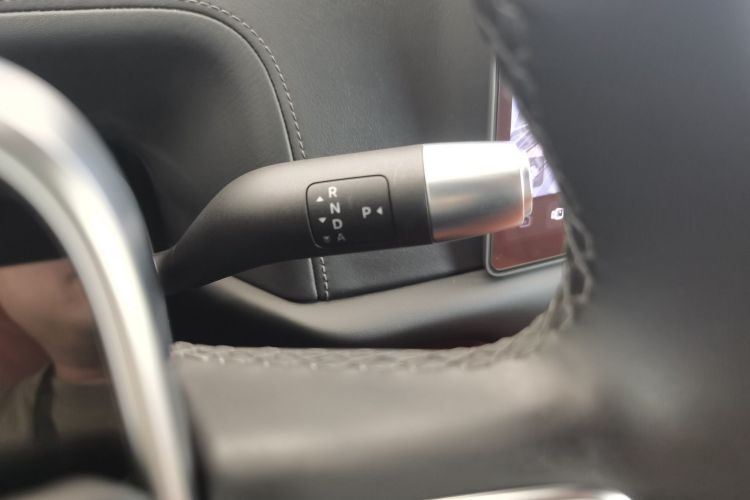 理想汽车 理想L9 2022款 Max局部细节18