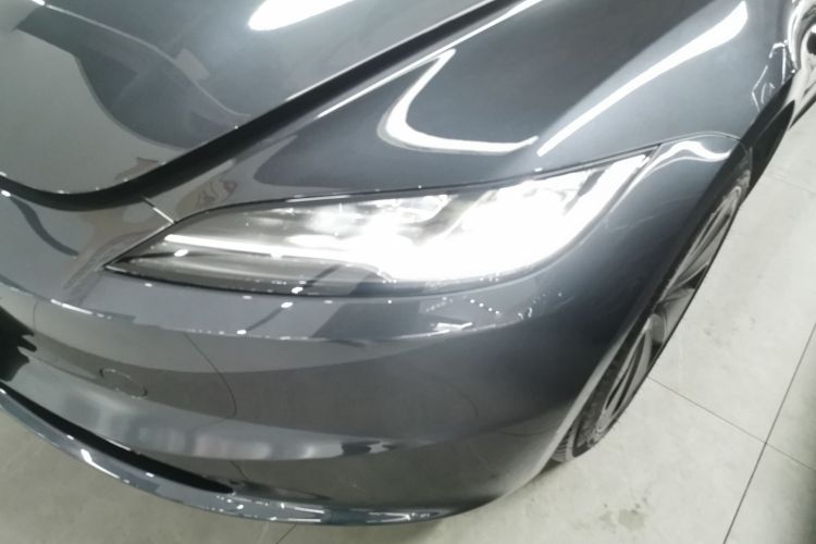 特斯拉 Model 3 2023款 后轮驱动版局部细节36