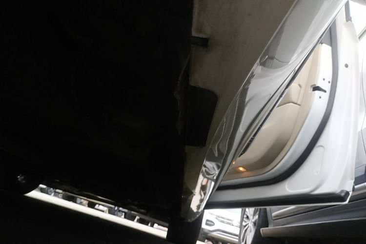 凯迪拉克XTS 2014款 28T 铂金版局部细节9001