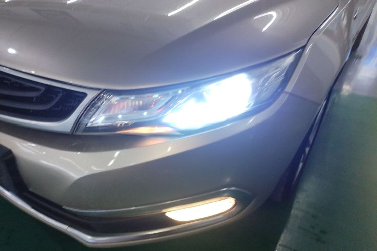 吉利汽车 帝豪GL 2017款 1.3T DCT尊贵型局部细节36