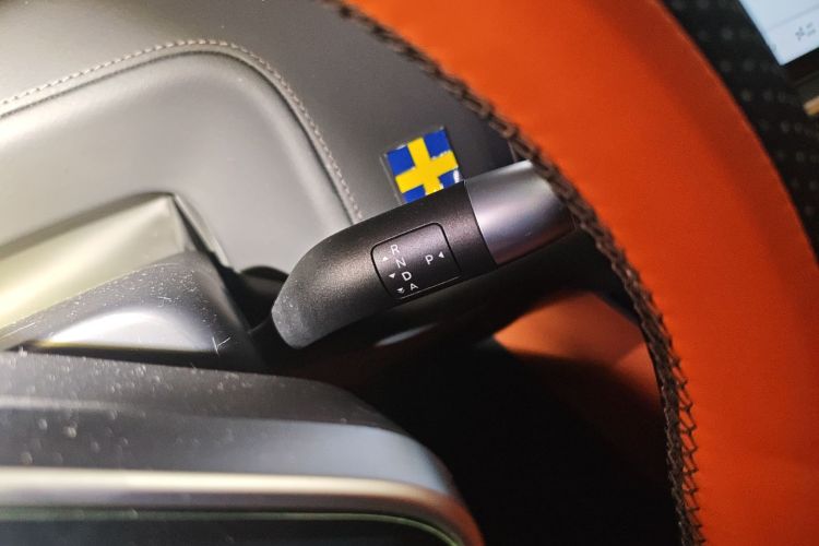 理想汽车 理想L9 2022款 Max局部细节18