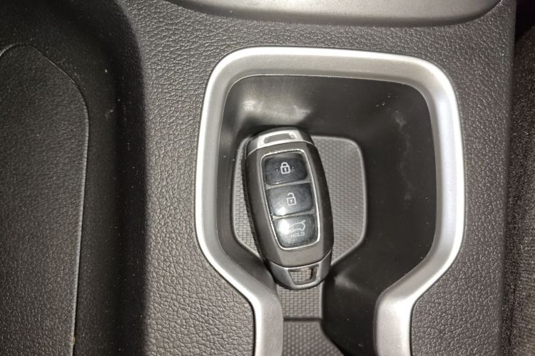 北京现代ix35 2019款 2.0L 自动两驱智勇·畅享版 国VI中控内饰11