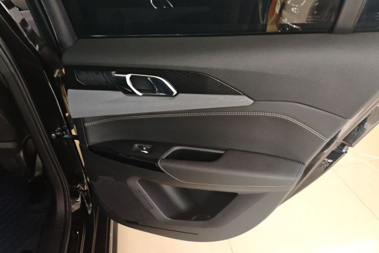 领克03 2021款 2.0TD 自动劲 冠军版中控内饰7004