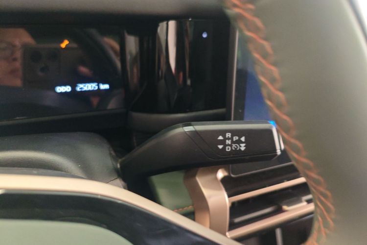 奇瑞iCAR 03 2024款 401km 两驱标准进阶版中控内饰18