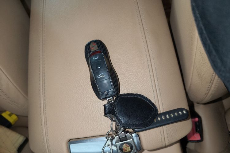 保时捷 2011款 Cayenne 3.0T中控内饰11