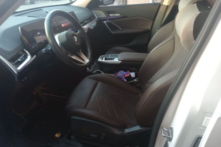 宝马X1 2023款 sDrive25Li X设计套装中控内饰19