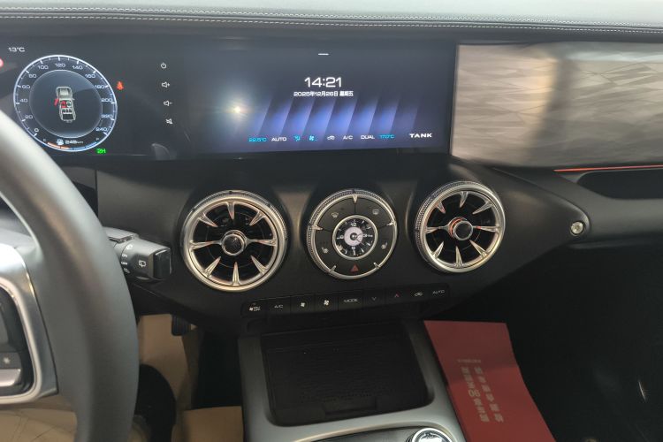 坦克300 2024款 2.0T 征服者局部细节16