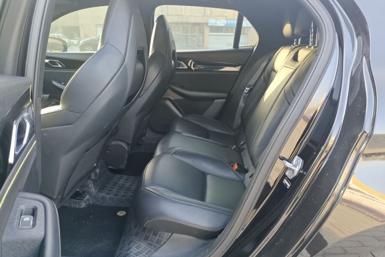 领克03 2023款 1.5TD DCT劲Plus中控内饰7004