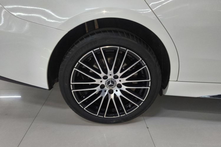 奔驰C级 2024款 改款三 C 260 L 运动版车身外观6003