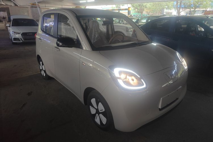 五菱汽车 宏光MINIEV 2025款 四门版 进阶款车身外观3