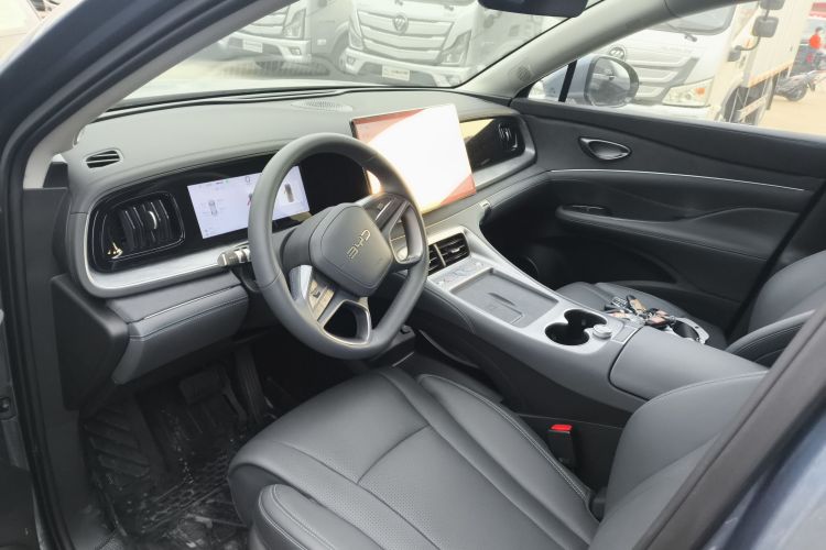 比亚迪 海狮07 DM-i 2025款 150 领航+版中控内饰7003