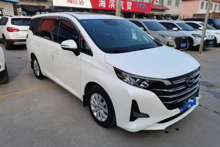 广汽传祺 传祺M6 2021款 270T DCT豪华版（七座）车身外观3