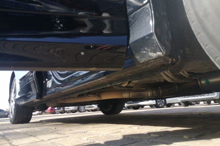 本田 艾力绅 2019款 2.0L 混动豪华版局部细节9001