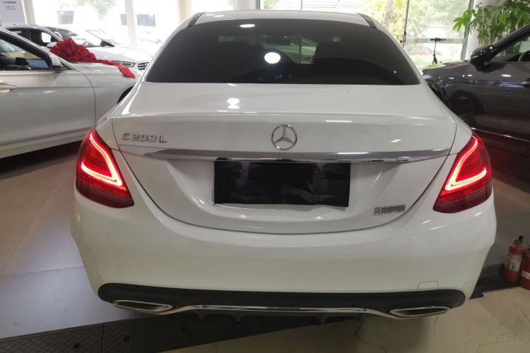 奔驰C级 2020款 改款 C 200 L 时尚型运动版车身外观6