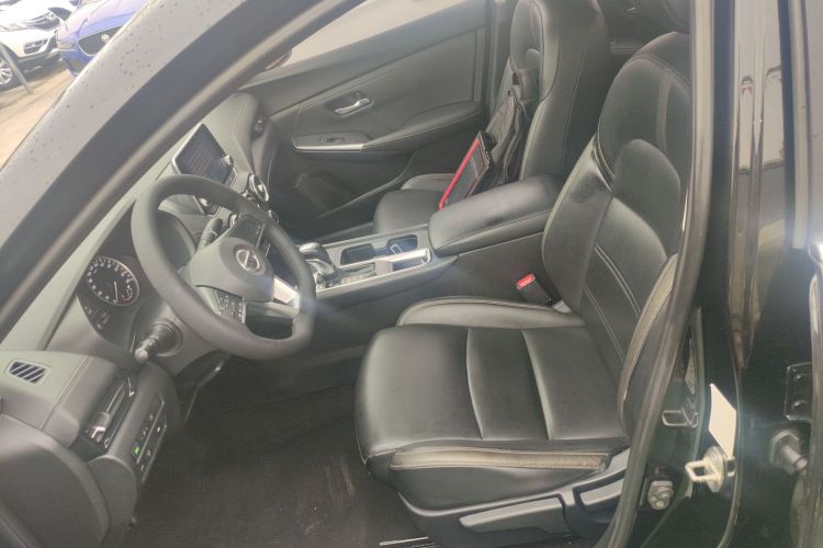 日产 轩逸 2020款 1.6L XL CVT悦享版中控内饰19