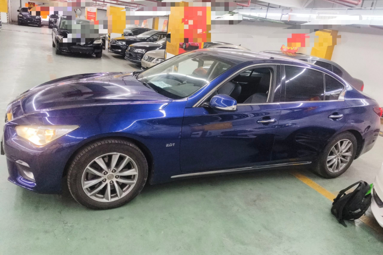 英菲尼迪Q50L 2018款 2.0T 舒适版 国V车身外观4