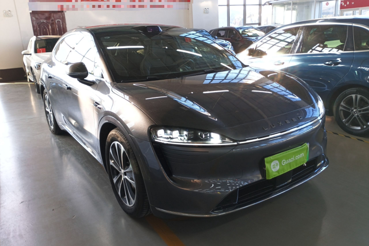 鸿蒙智行 智界R7 2025款 增程 251km Max车身外观6002