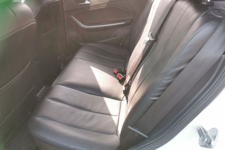 奇瑞 瑞虎3X 2018款 1.5L 自动舒适版中控内饰21