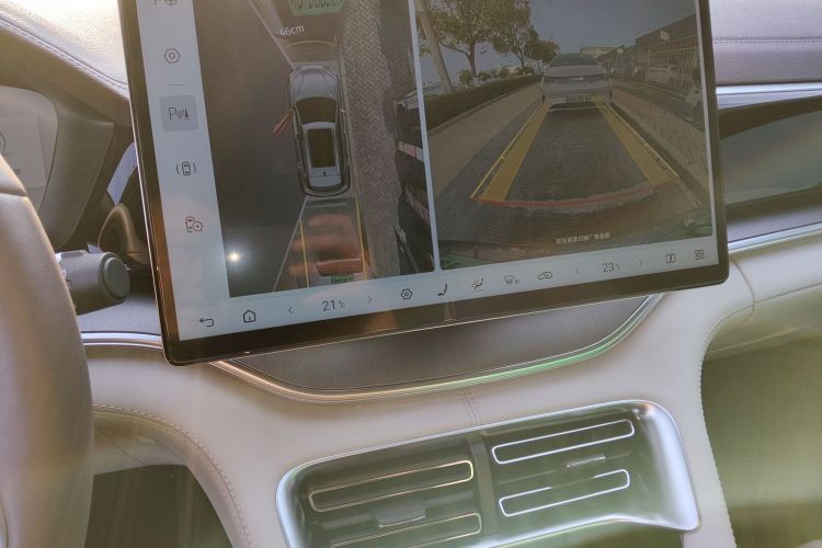 比亚迪 宋PLUS新能源 2025款 DM-i 智驾版 160KM 旗舰型中控内饰16