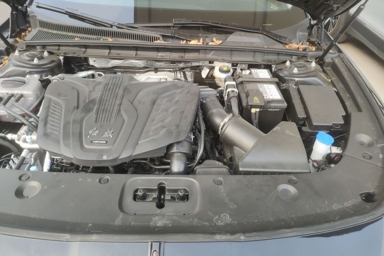 红旗H5 2025款 1.5T DCT玄影版机舱底盘24