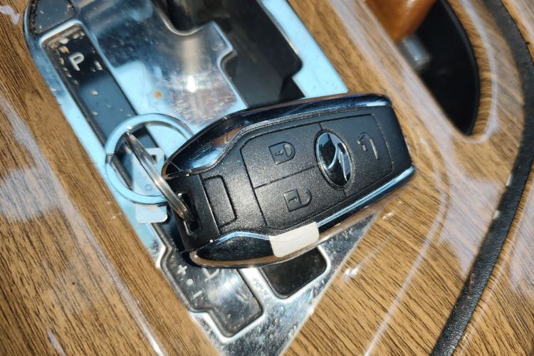 东南DX7 2015款 1.5T 自动尊贵型中控内饰11