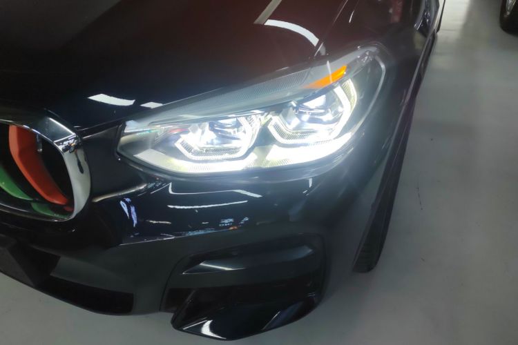 宝马X4 2021款 xDrive 25i M运动套装局部细节36