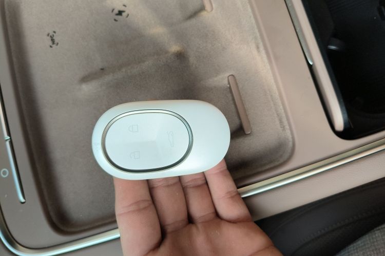 蔚来ES6 2025款 75kWh中控内饰11