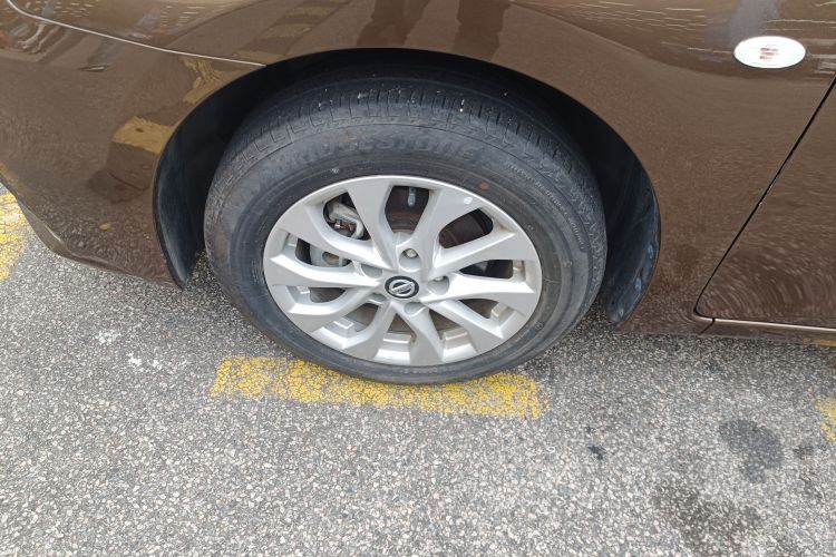 日产 轩逸 2016款 1.6XE CVT舒适版车身外观6007