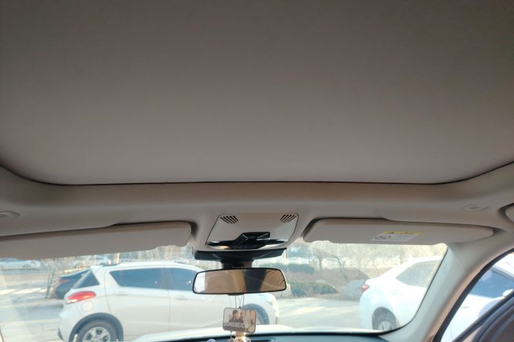 宝马X1 2023款 sDrive20Li X设计套装中控内饰22