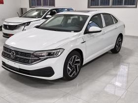 大众 速腾 2025款 300TSI DSG飞越版