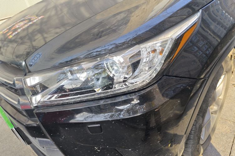 丰田 汉兰达 2018款 2.0T 四驱至尊版 7座 国VI局部细节36