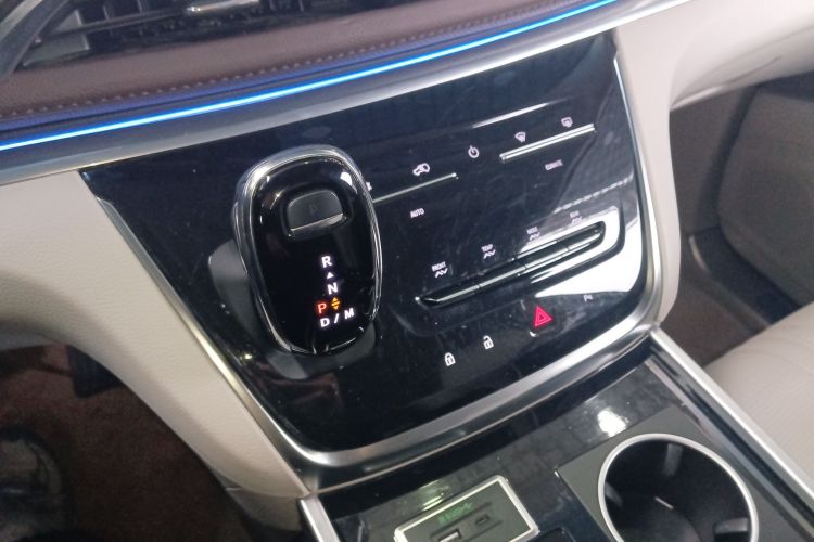 别克GL8 2022款 陆上公务舱 652T 舒适型局部细节18