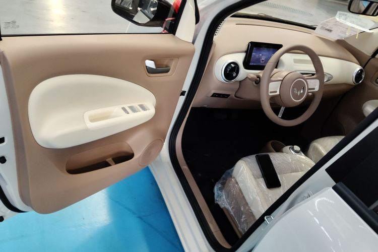 五菱汽车 宏光MINIEV 2025款 四门版 进阶款中控内饰20