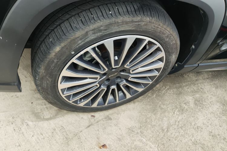 捷途X90 2023款 子龙 2.0T DCT常胜版 7座车身外观6002