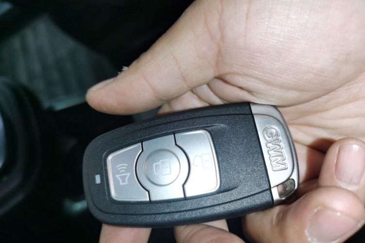 哈弗H6 2015款 升级版 1.5T 手动两驱精英型中控内饰7001