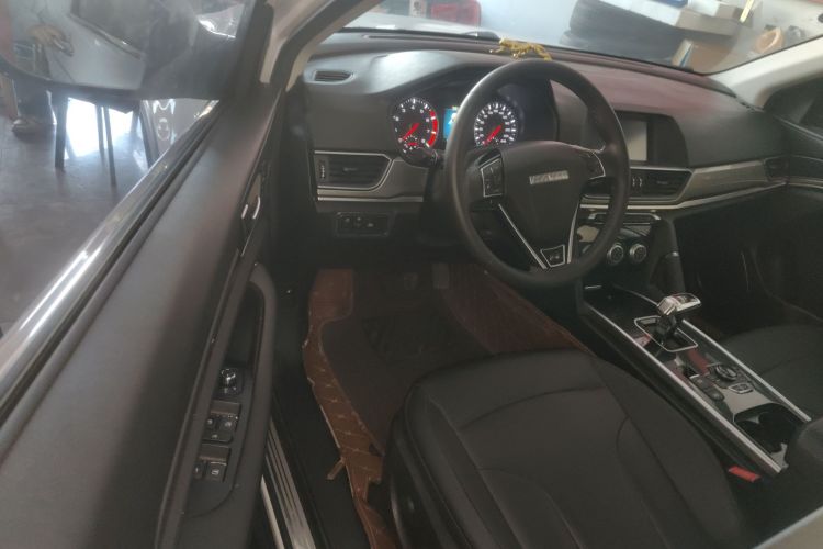 哈弗H6 2018款 红标 运动版 1.5T 自动两驱精英型中控内饰20