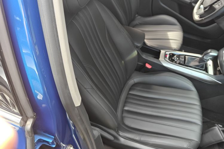 标致408 2019款 350THP 自动豪华版 国V局部细节41