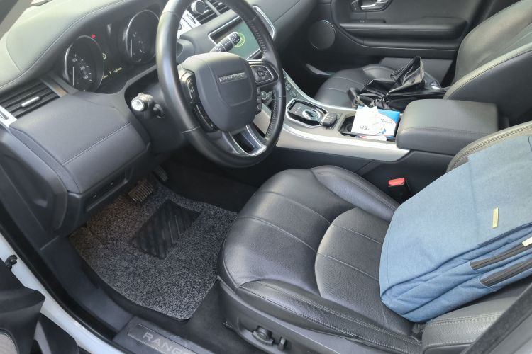 路虎 揽胜极光 2018款 240PS SE 智耀版局部细节19